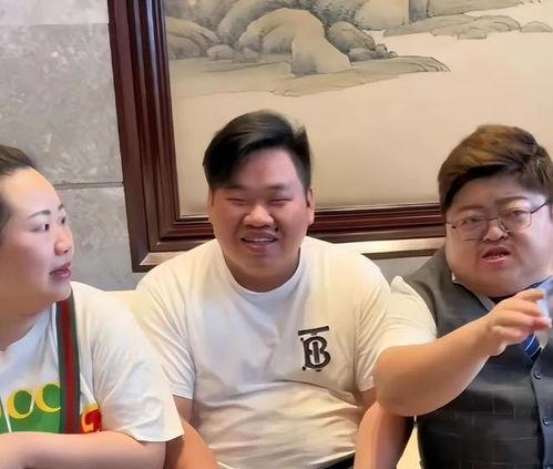 阿呆吃大瓜,一场爆笑的美食冒险之旅