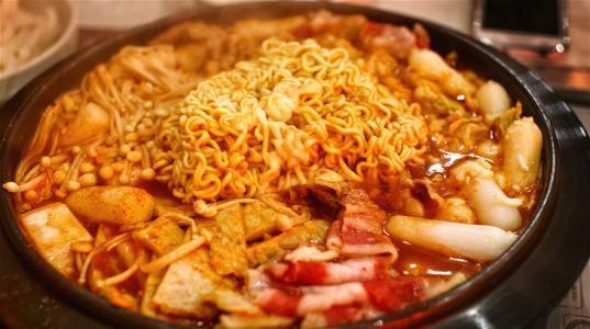 吃哈密瓜可以吃泡面吗,跨界美食搭配探索