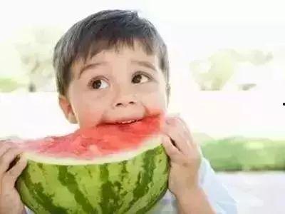 曹泽宇吃瓜,揭秘娱乐圈幕后故事