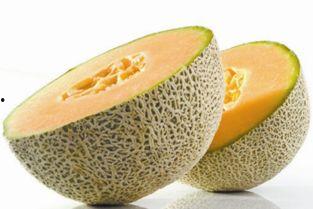 夜晚可以吃哈密瓜,尽享哈密瓜的甜蜜时光