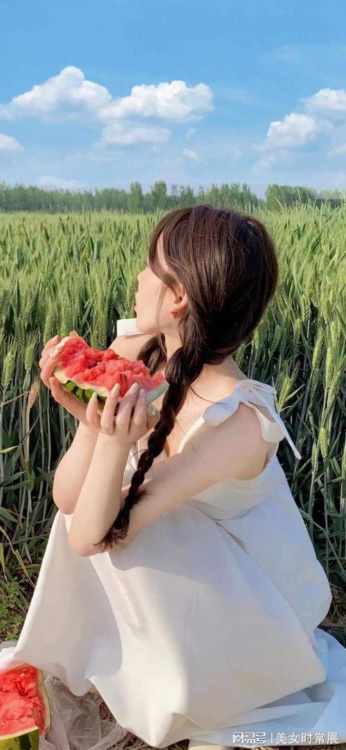 吃瓜少女麦麦,揭秘娱乐圈幕后故事