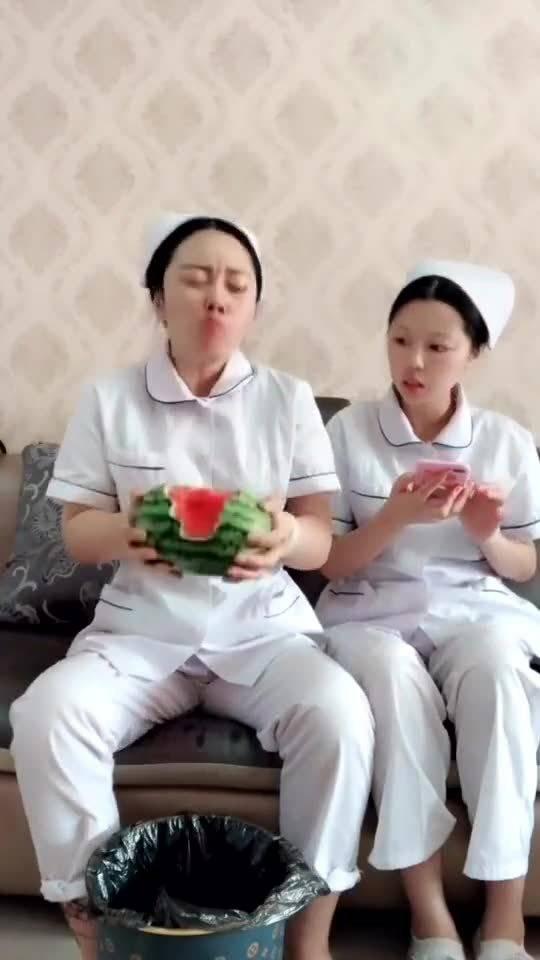 吃瓜护士博主唠嗑,揭秘医疗圈那些事儿