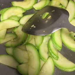 云南直接吃的瓜,直接品尝的瓜果盛宴