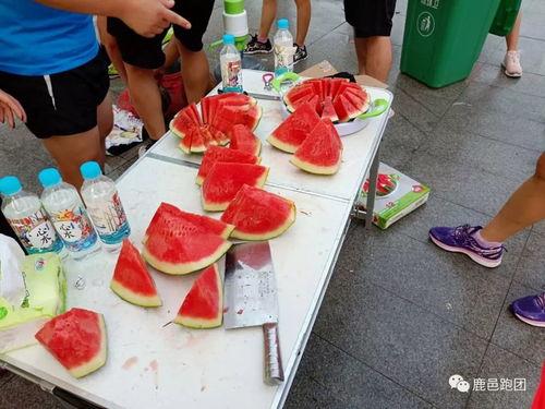 凹凸大赛吃瓜群众,吃瓜群众视角下的精彩瞬间